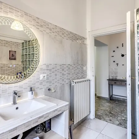 Flately A Testaccio Apartment *
