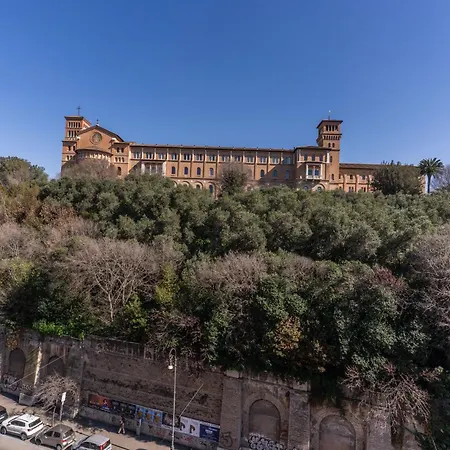Flately A Testaccio Apartment *